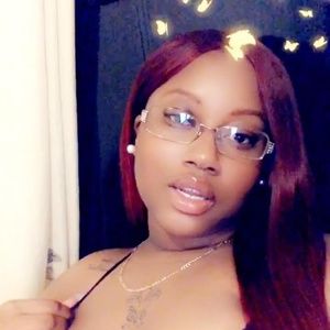 Meet your Posher, Kierra